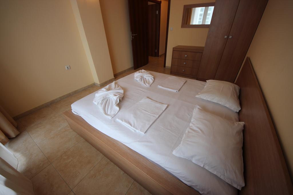 Menada Sea Regal Apartments Sunny Beach Eksteriør billede