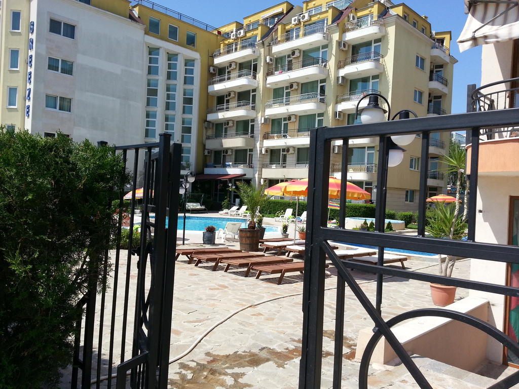 Menada Sea Regal Apartments Sunny Beach Eksteriør billede